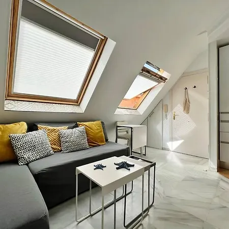 Coqueto Atico De Playa *