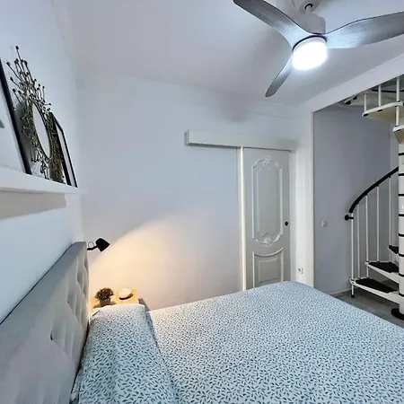 Apartamento Coqueto ático De Playa Fuengirola