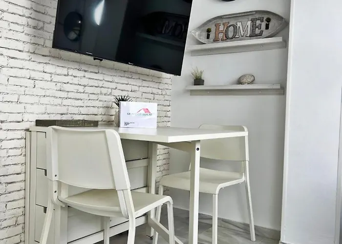 Coqueto Atico De Playa Fuengirola